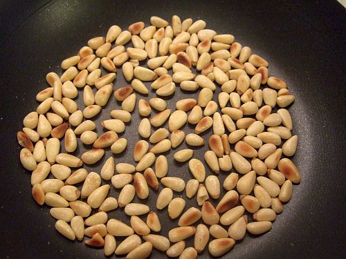 pine-nuts pine-nuts