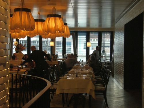 bistro guillame interior