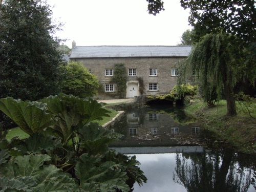 beautiful cotswolds house