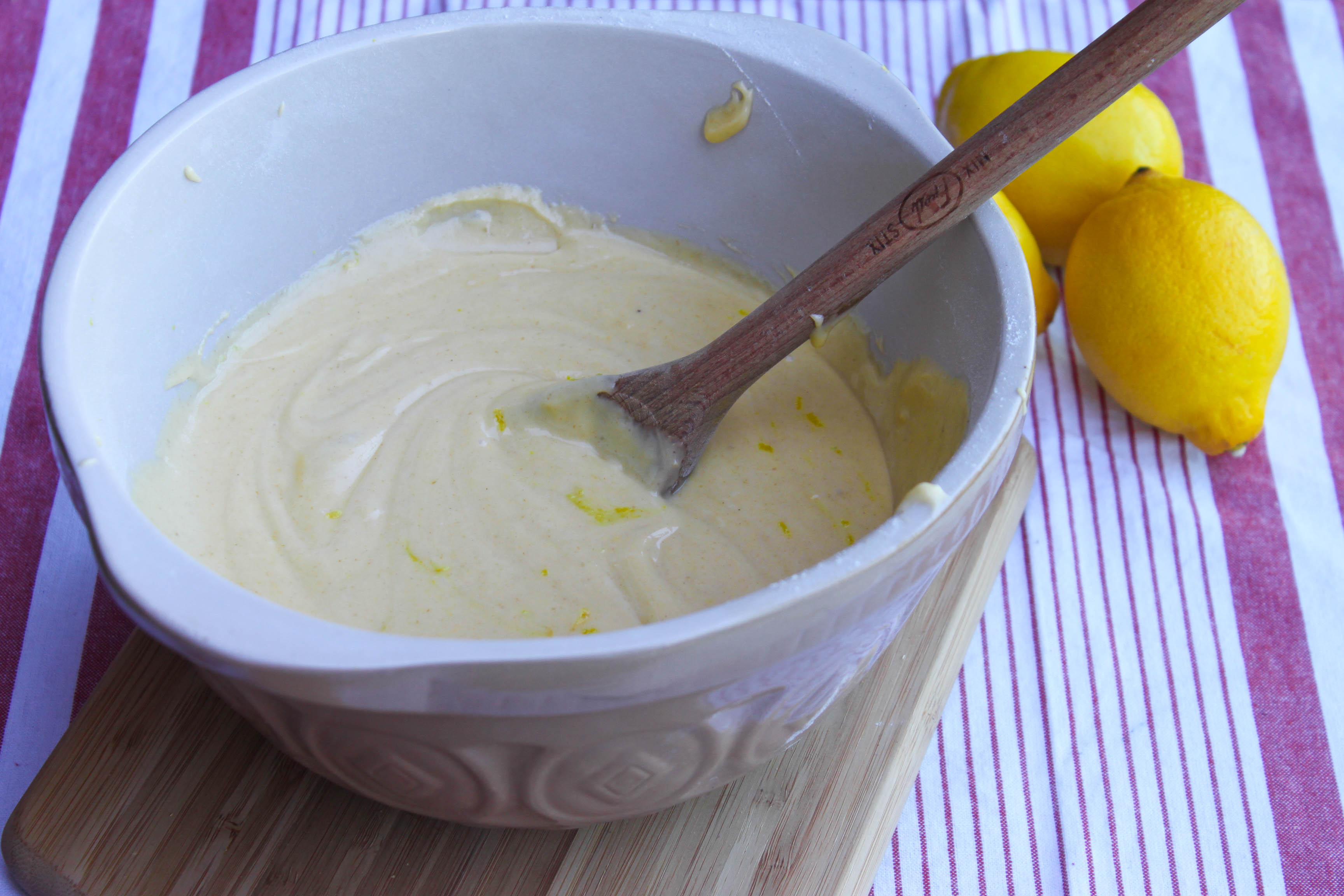 Lemon Drizzle Cake-2