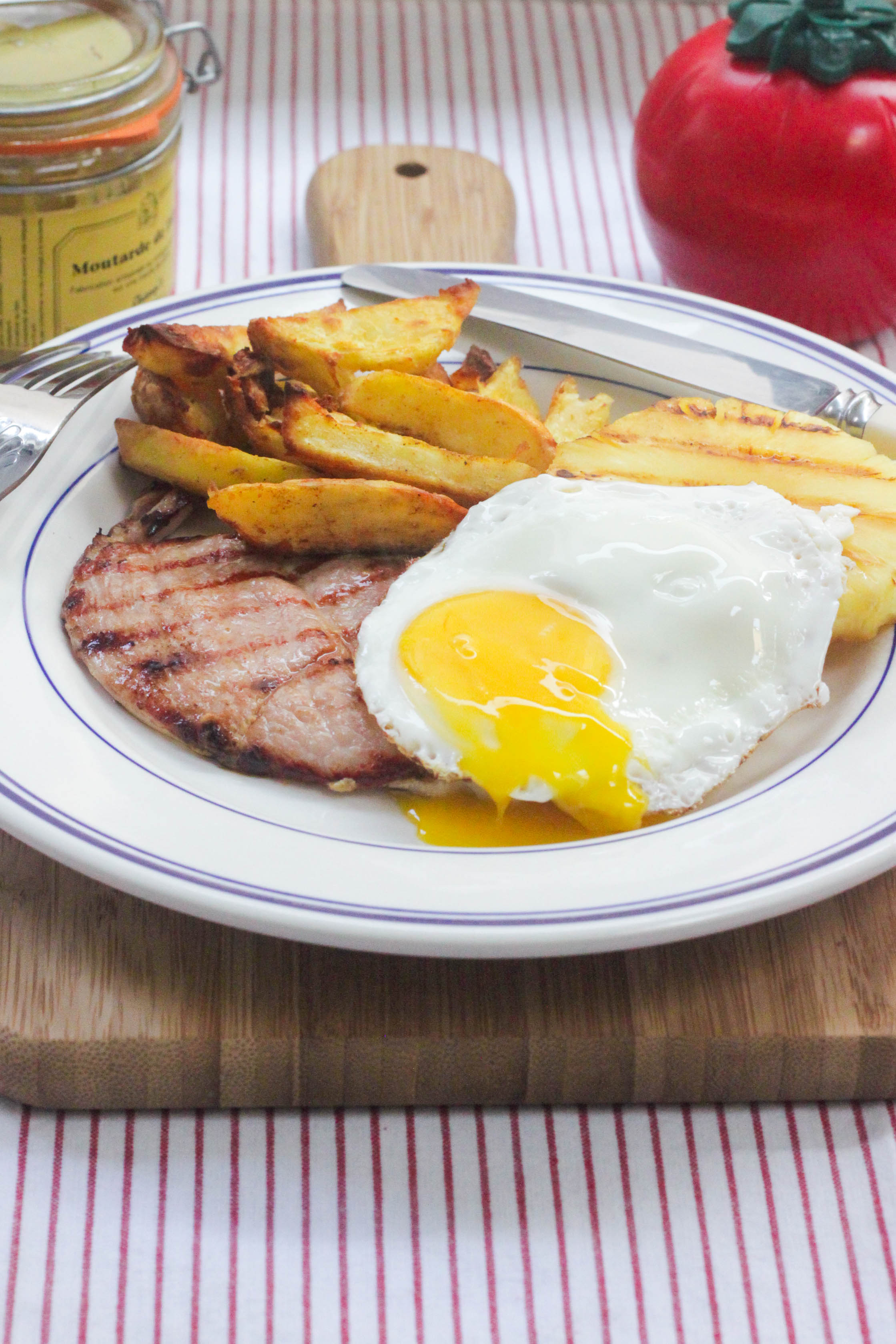 Ham Egg and Chips-7