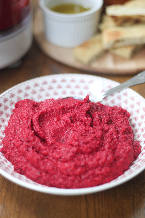 Beetroot-Hummus-TooRS